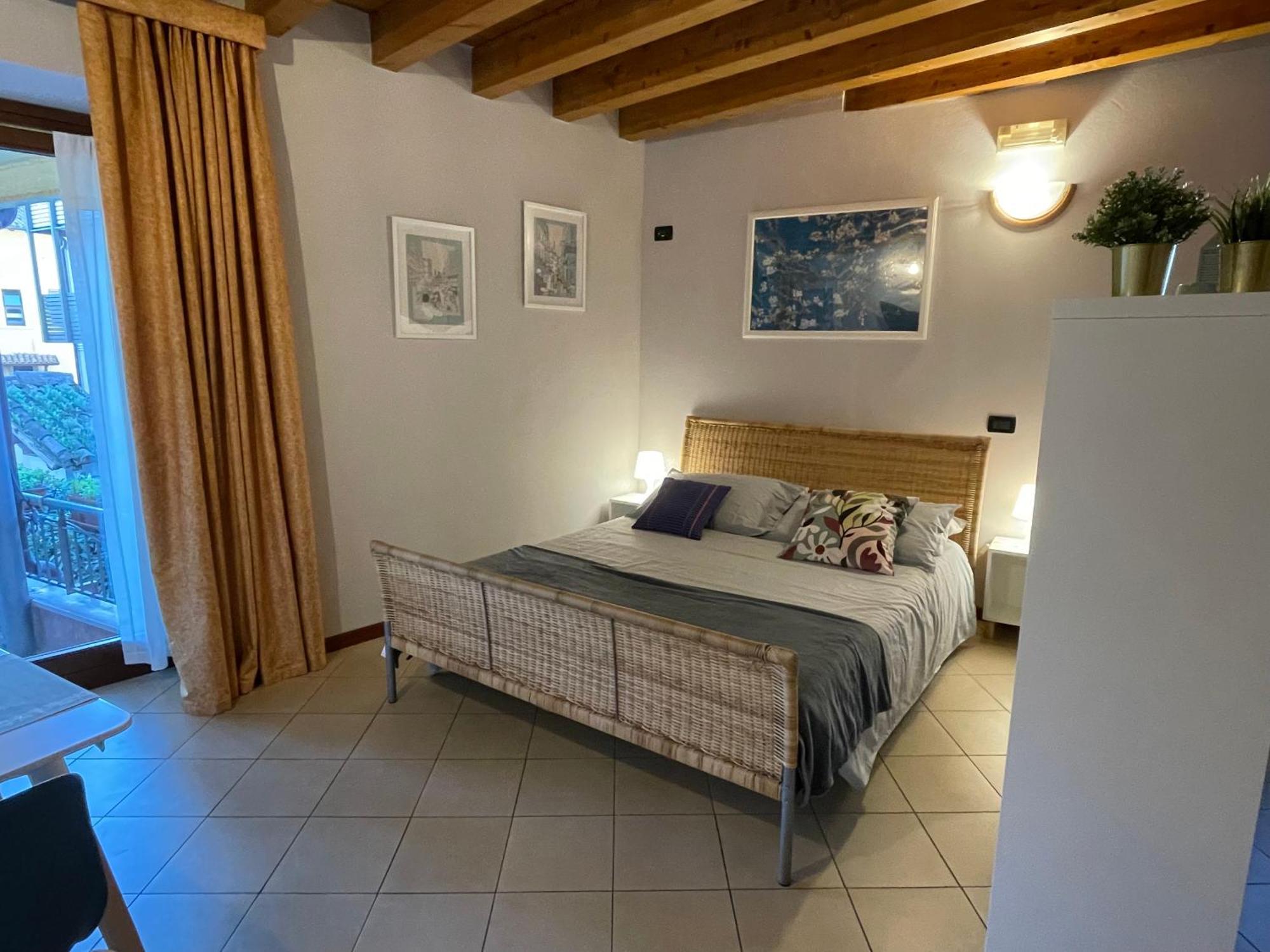Apartamento Casa Nene Moniga del Garda Exterior foto