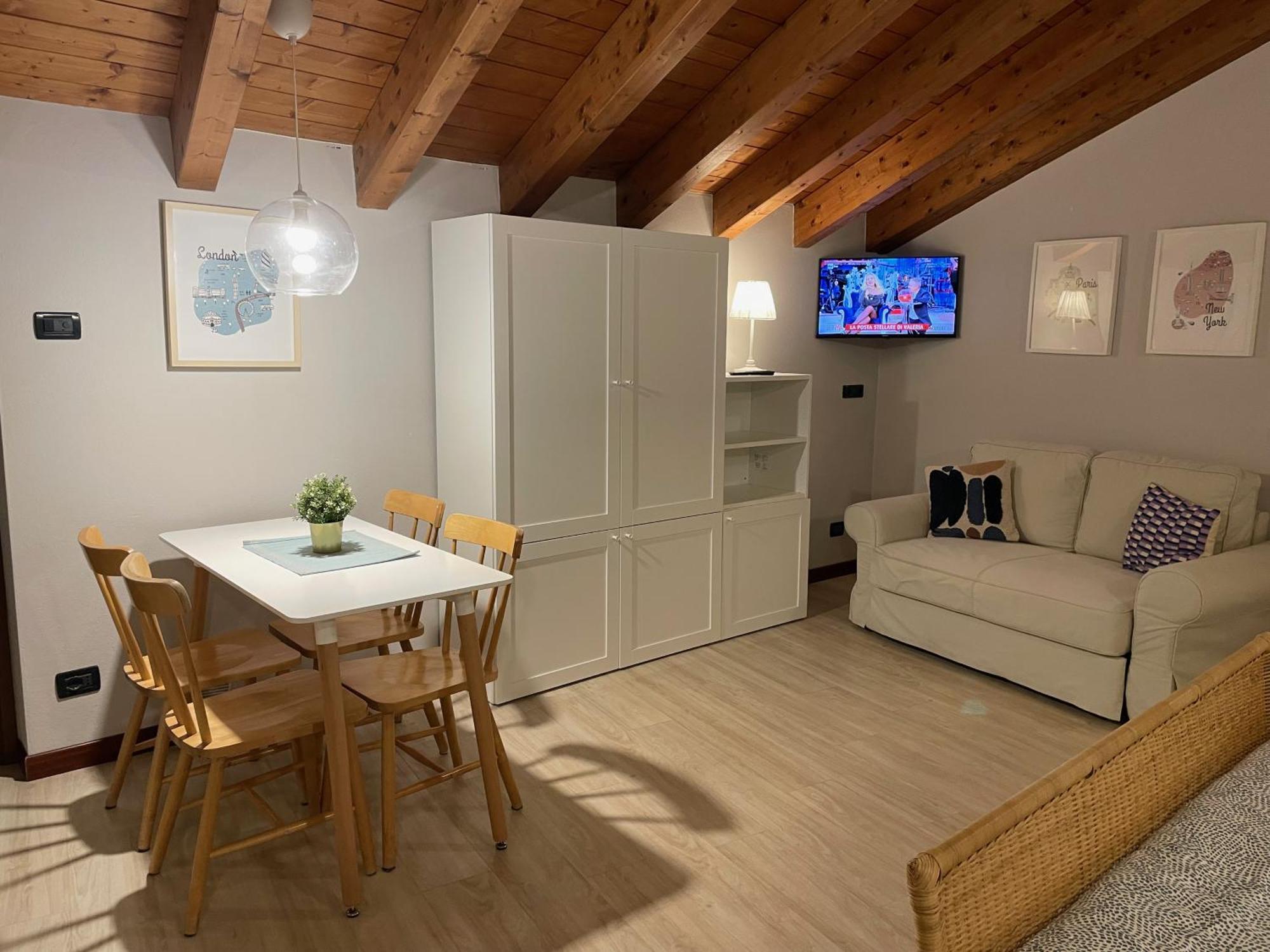 Apartamento Casa Nene Moniga del Garda Exterior foto