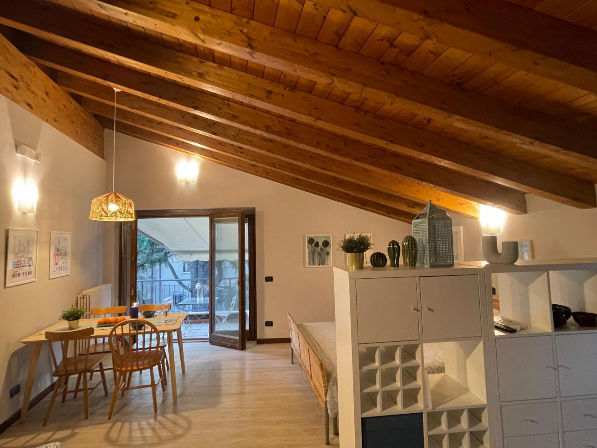 Apartamento Casa Nene Moniga del Garda Exterior foto