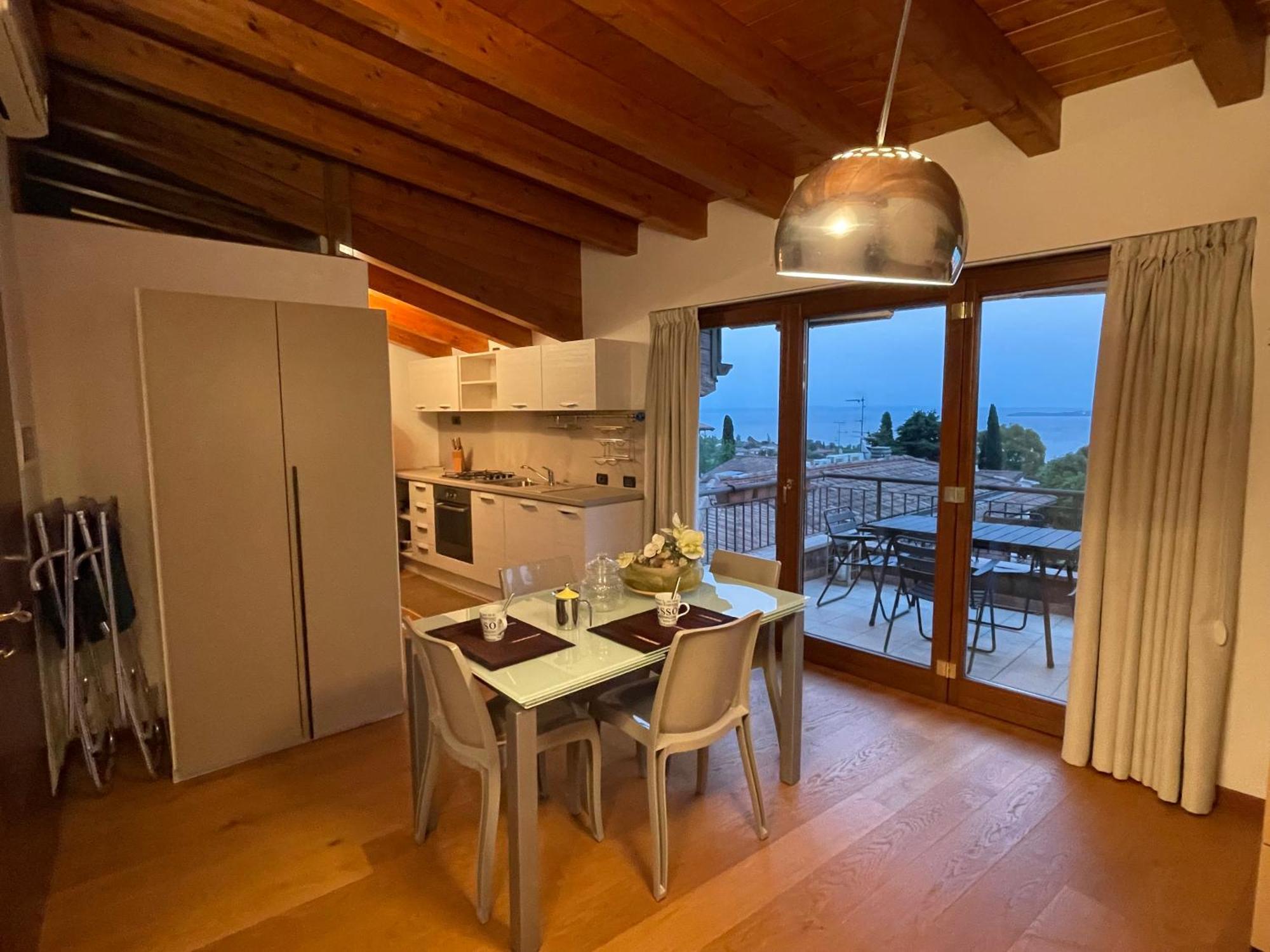 Apartamento Casa Nene Moniga del Garda Exterior foto
